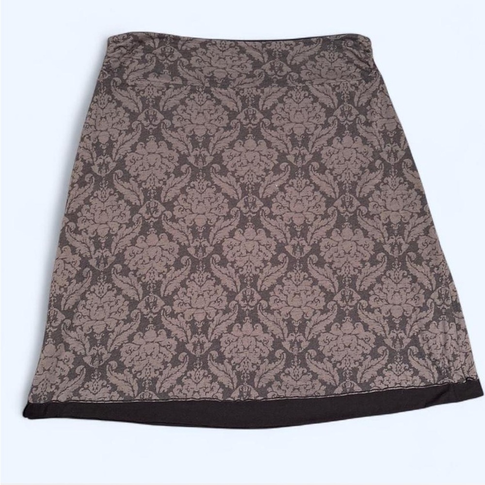 Reversible Gray and Black Midi Skirt
